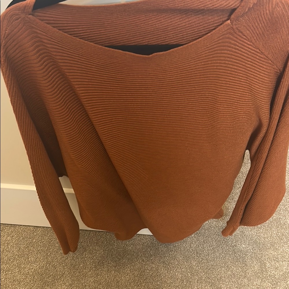 Amazon Brown V-Neck Sweater Ribbed Knit Texture